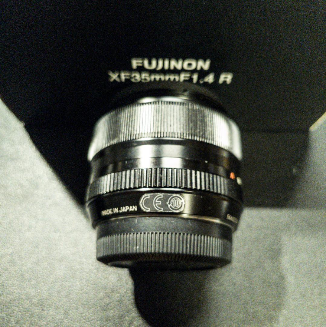 【箱あり】フジフイルム XF35mm F1.4 R