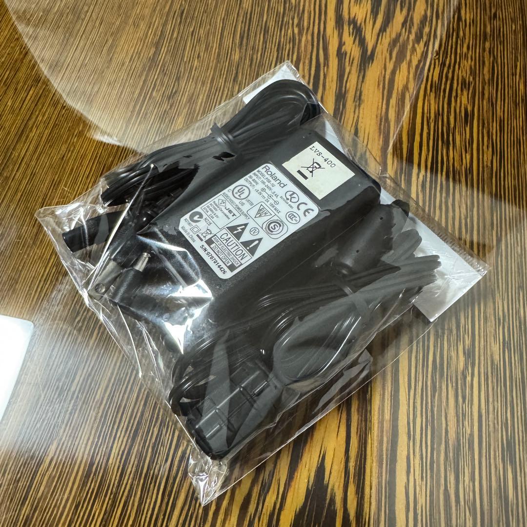 Roland LVS-400 4チャンネル ビデオミックスライブスイッチャー