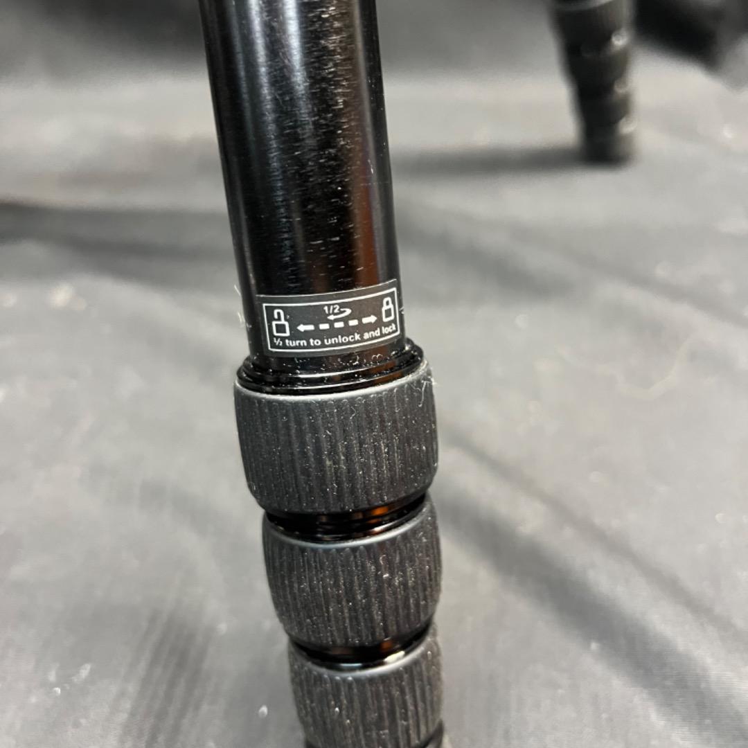 〇Od30 SIRUI シルイ R-2004 三脚 カメラ用