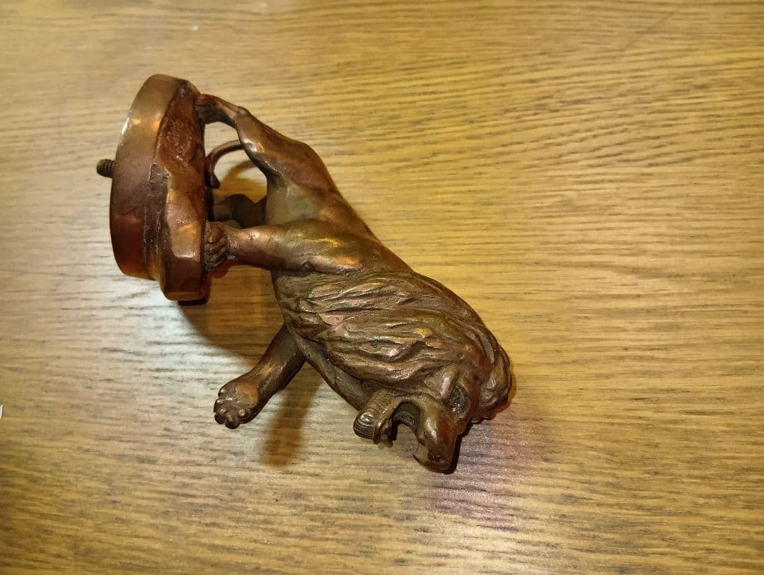 PEUGEOT　プジョー　オーナメント　エンブレム　ライオン２体セット