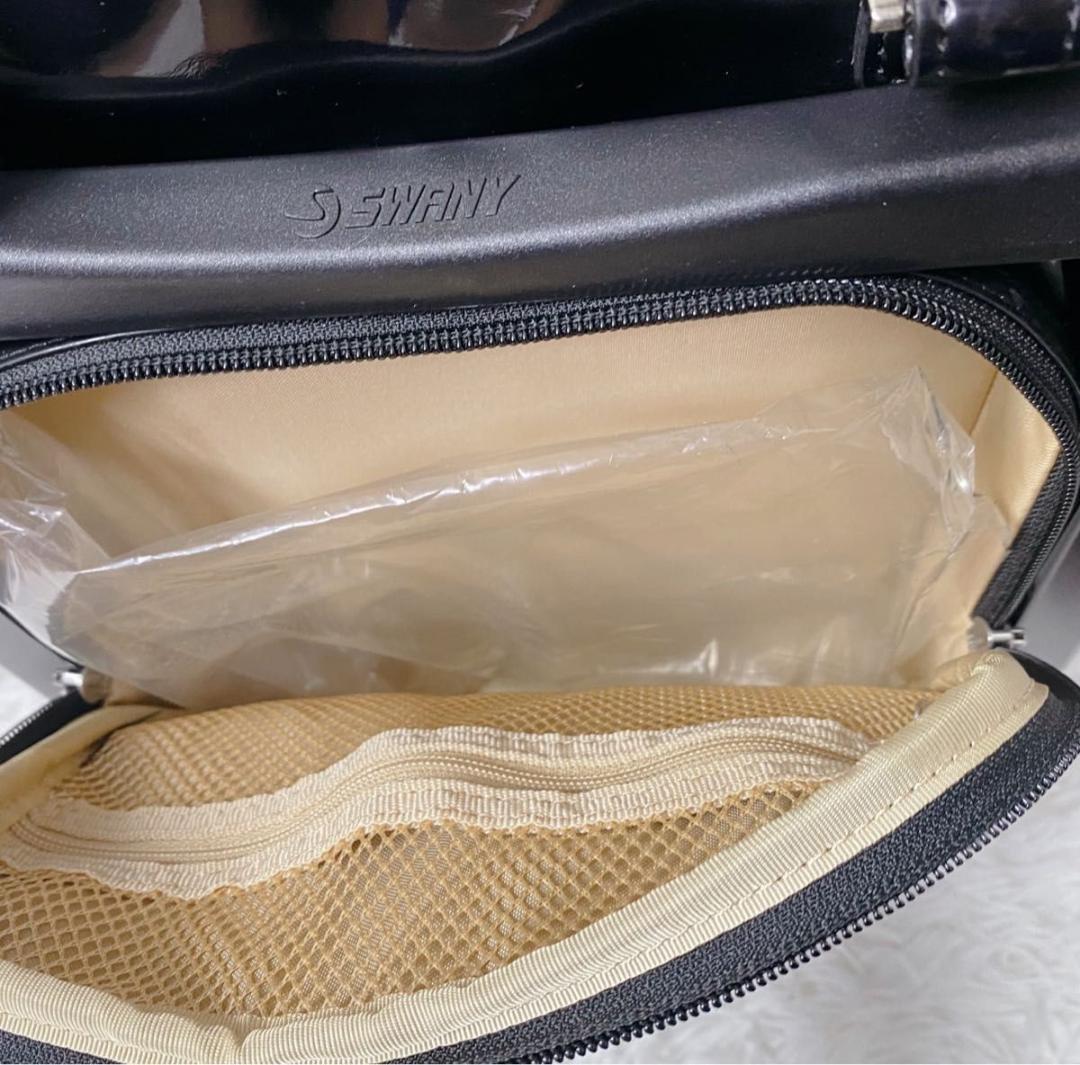 SWANY スワニー キャリーバッグ トートキャリー エナメル キルティング