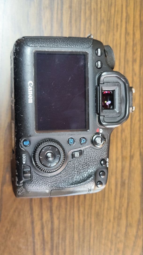 一眼レフ　Canon EOS 6D レンズ2個　ミニ三脚　バッテリー2個セット