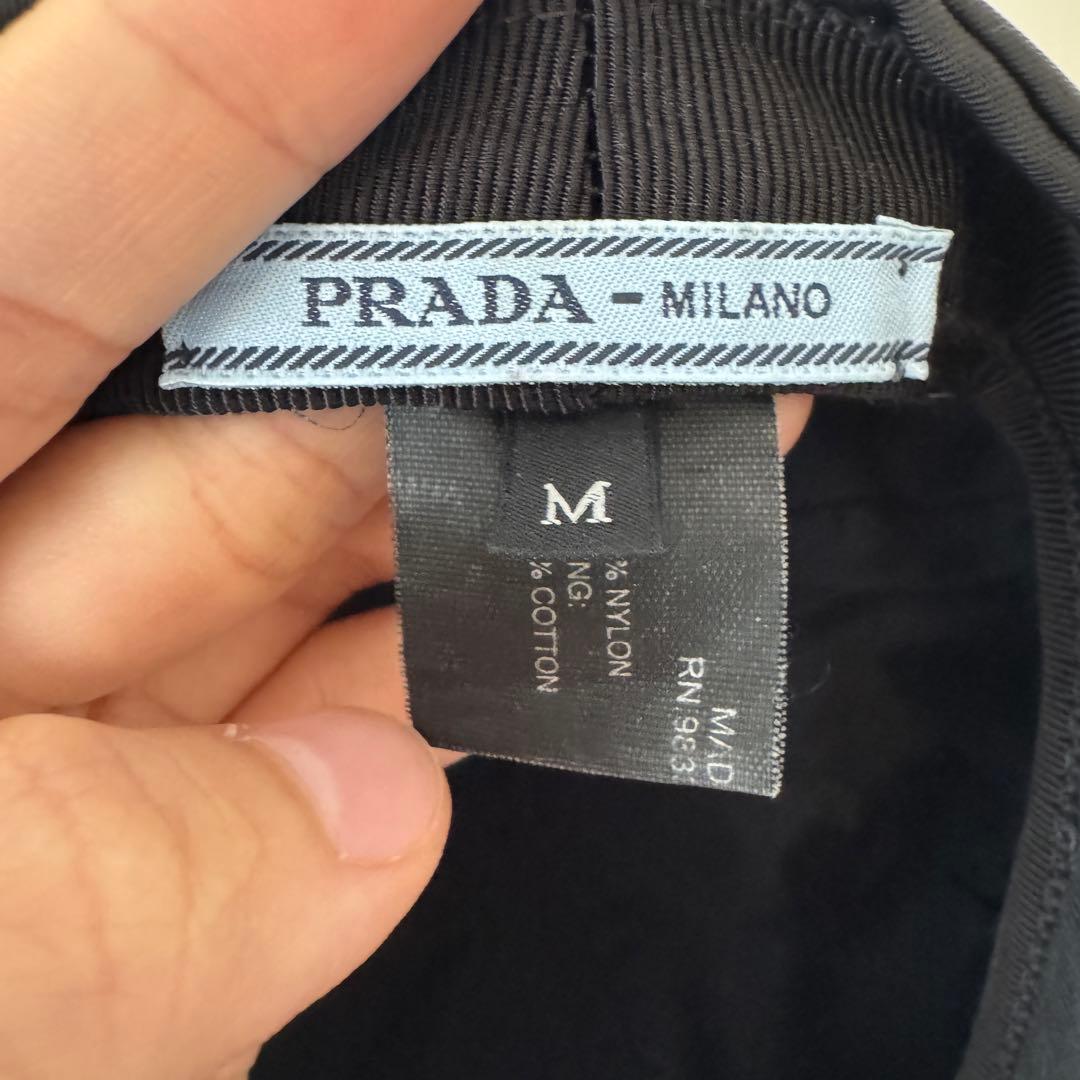 PRADA ブラック ワークキャップ