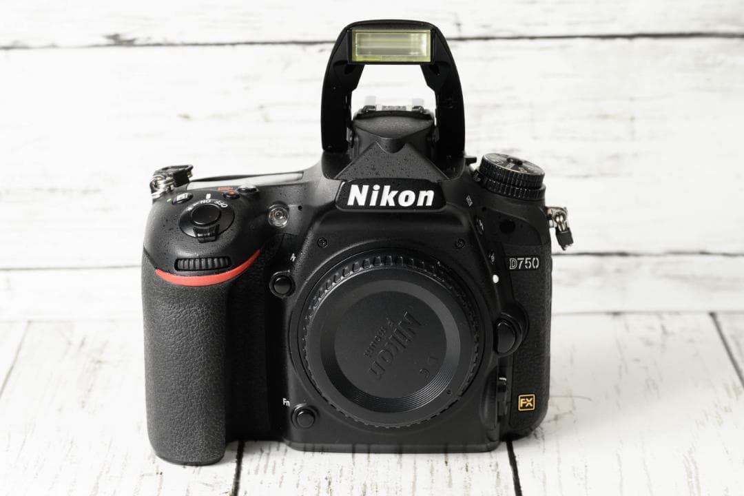 デジタルカメラ Nikon D750