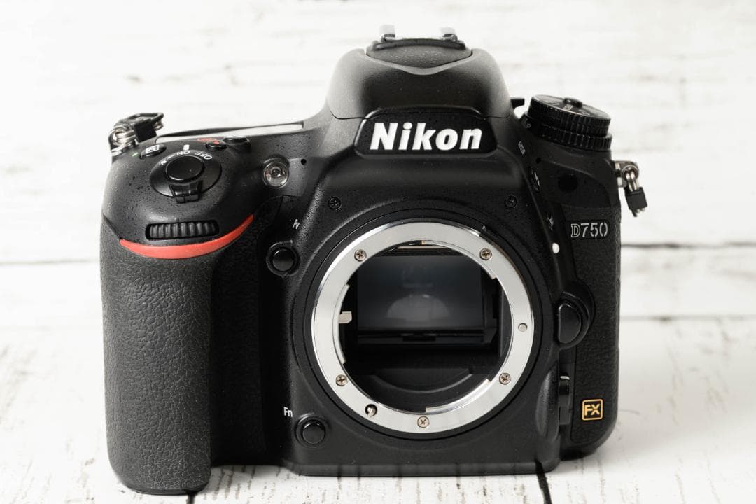 デジタルカメラ Nikon D750