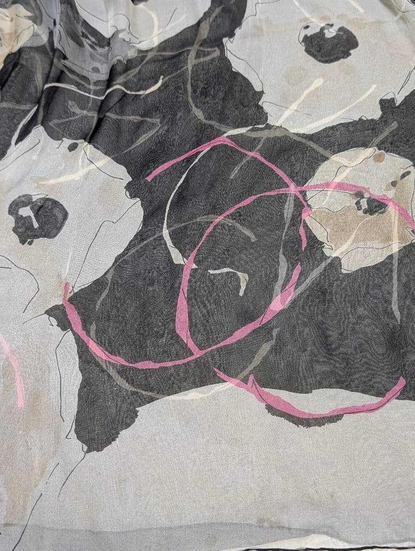 CHANEL　シフォン花柄スカーフ❦