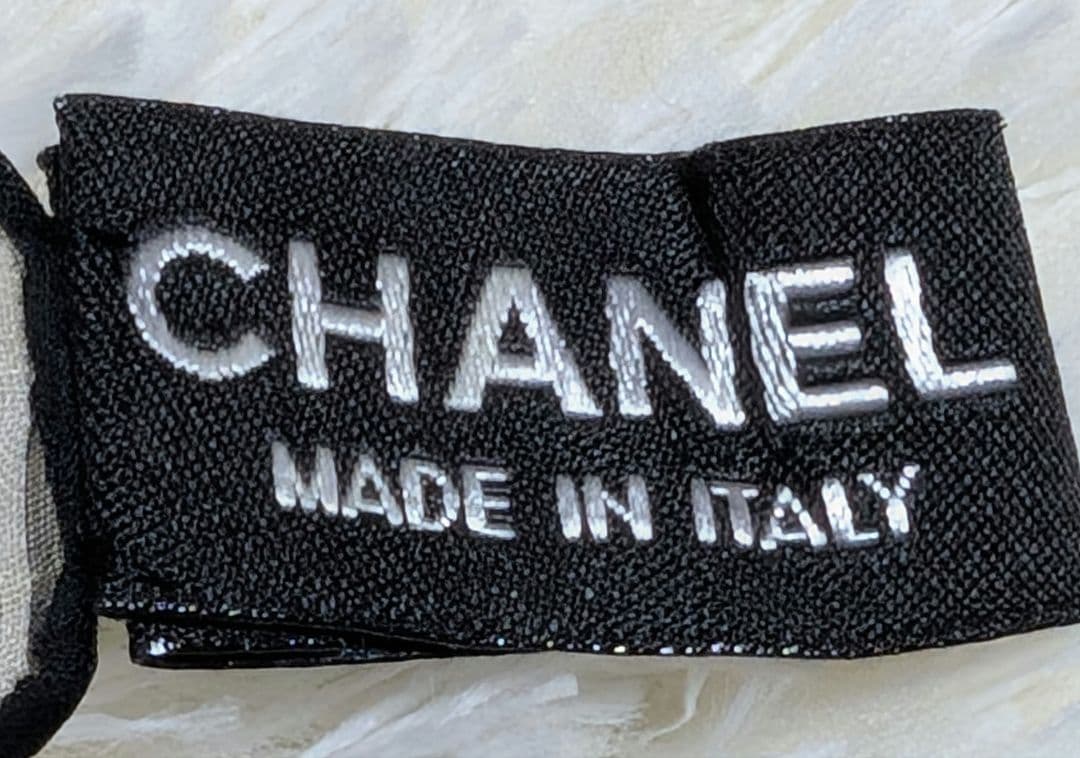 CHANEL　シフォン花柄スカーフ❦