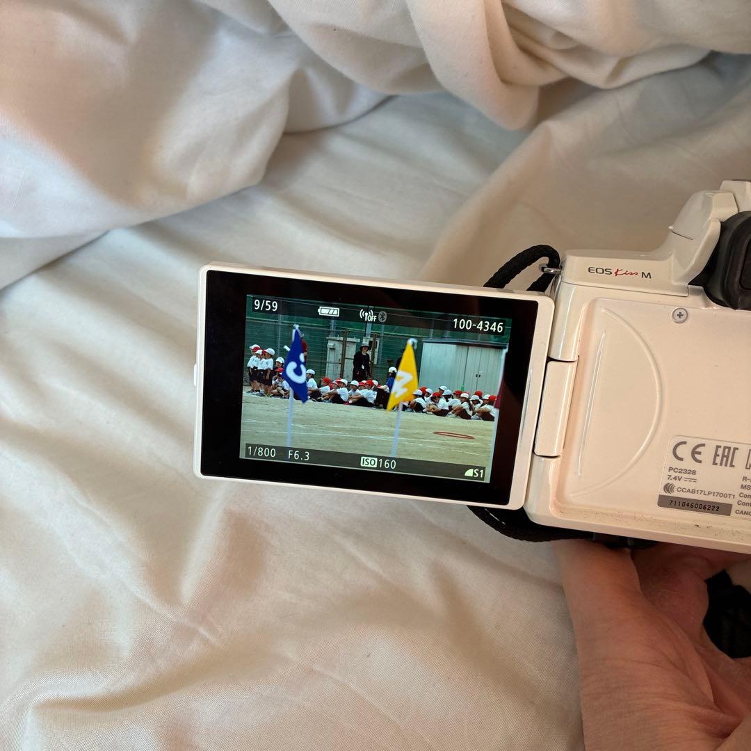 Takayama 　ミラーレス一眼カメラ EOS Kiss M