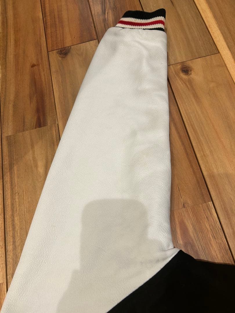 intere faice スタジャンXL バウンティハンター　BOUNTY