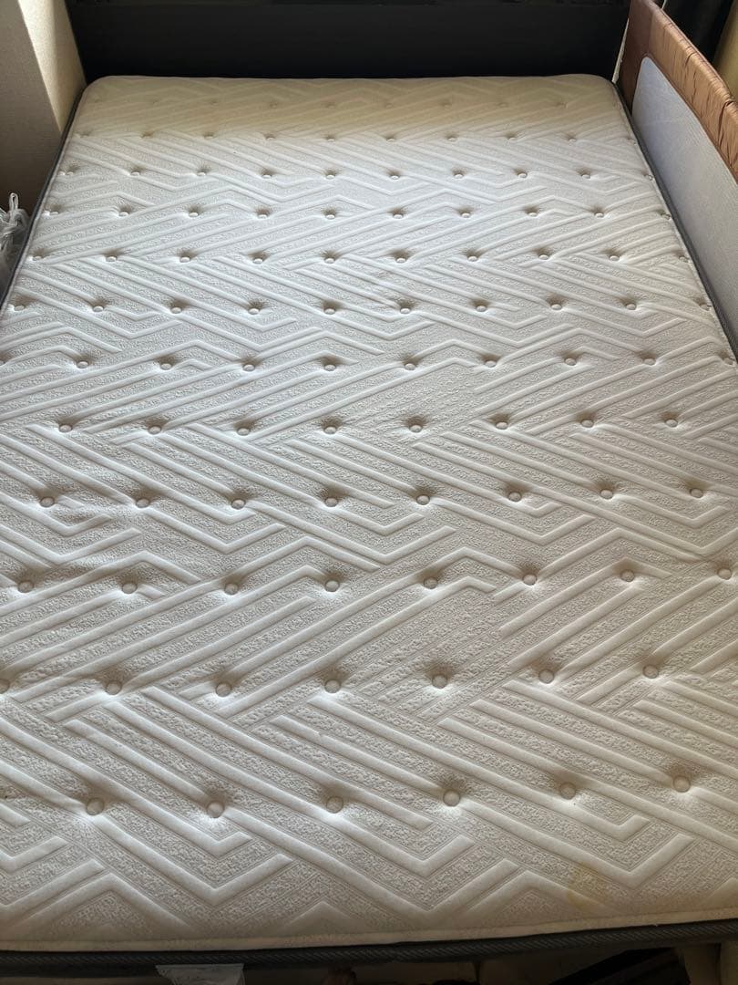 【美品】ニトリ ダブルベッドフレームアザン3 ダークブラウン　マットレス付き