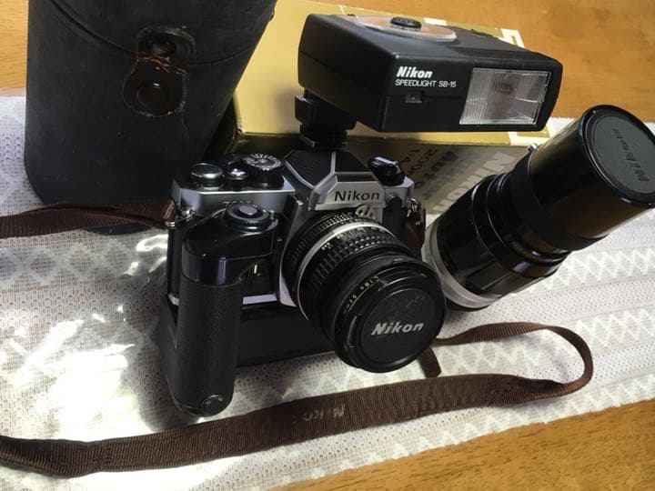 フィルムカメラ NIKON FM2