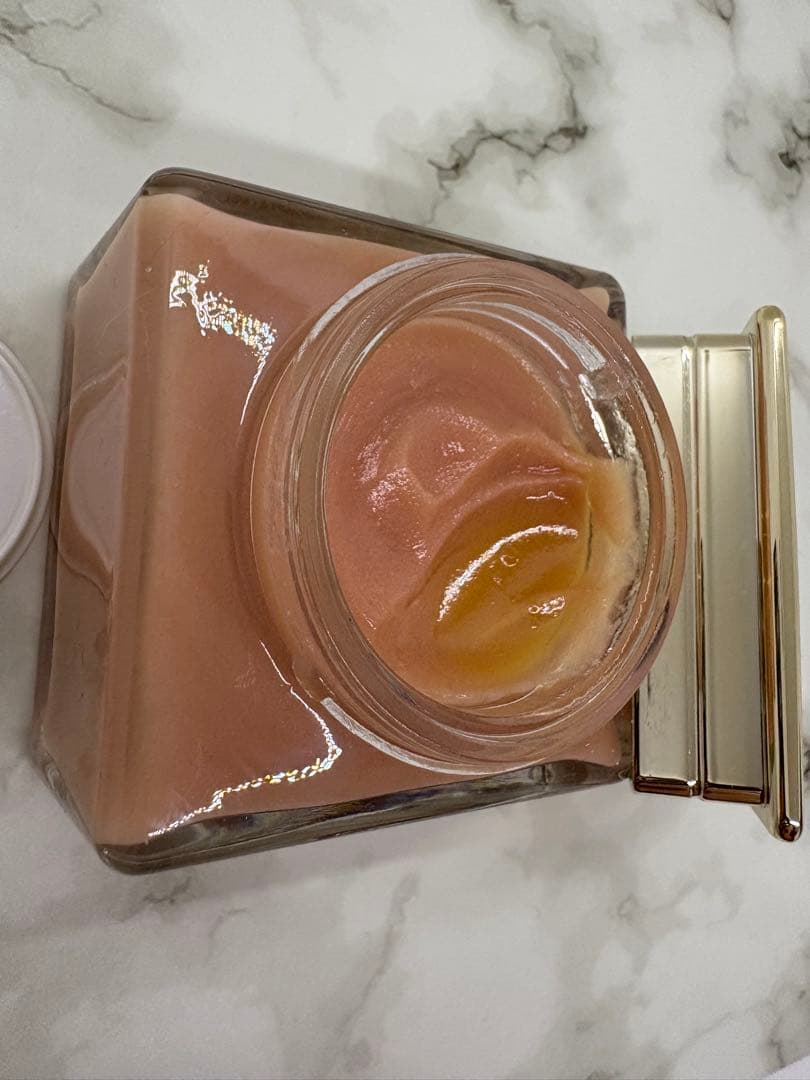 10/1まで限定価格　最新Dior プレステージ ル ゴマージュ