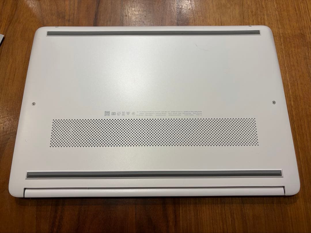 HP 14s-fq0521au 【Windows11対応 ノートPC】 美品