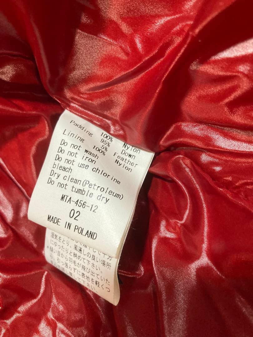 TATRAS フード付きレッドダウンベスト