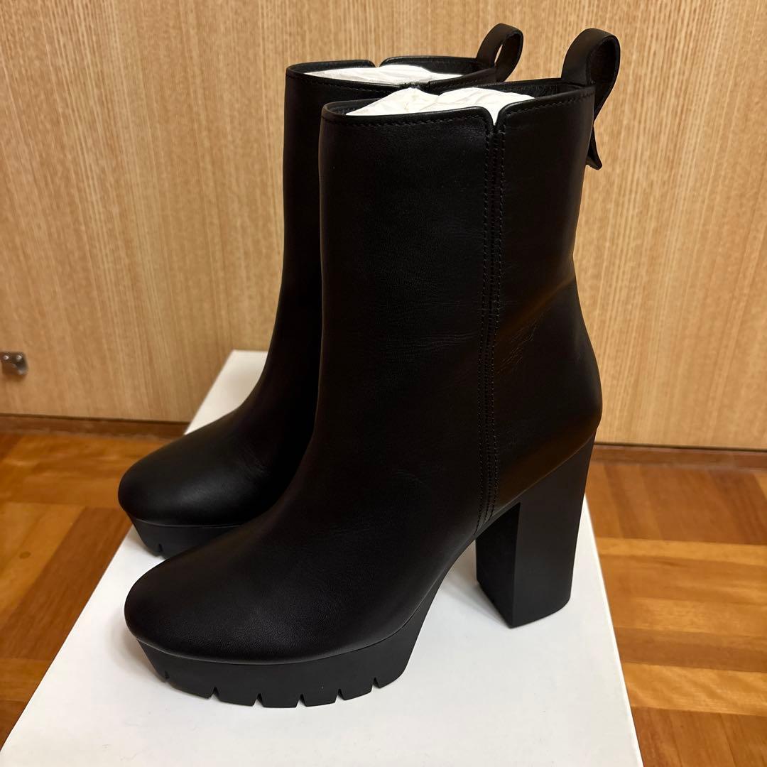 はぴ　LANVIN ブラック プラットフォームブーツ 23.5cm
