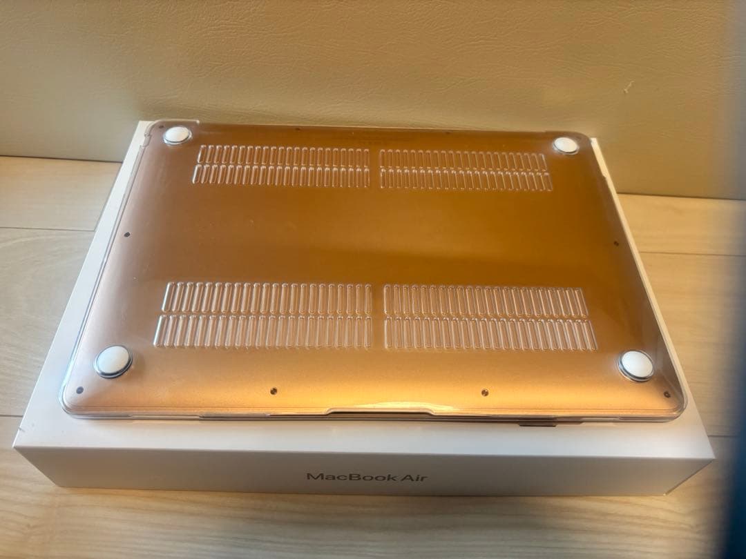 美品Macbook Air 2020 M1 16G 13インチ、ゴールド1TB