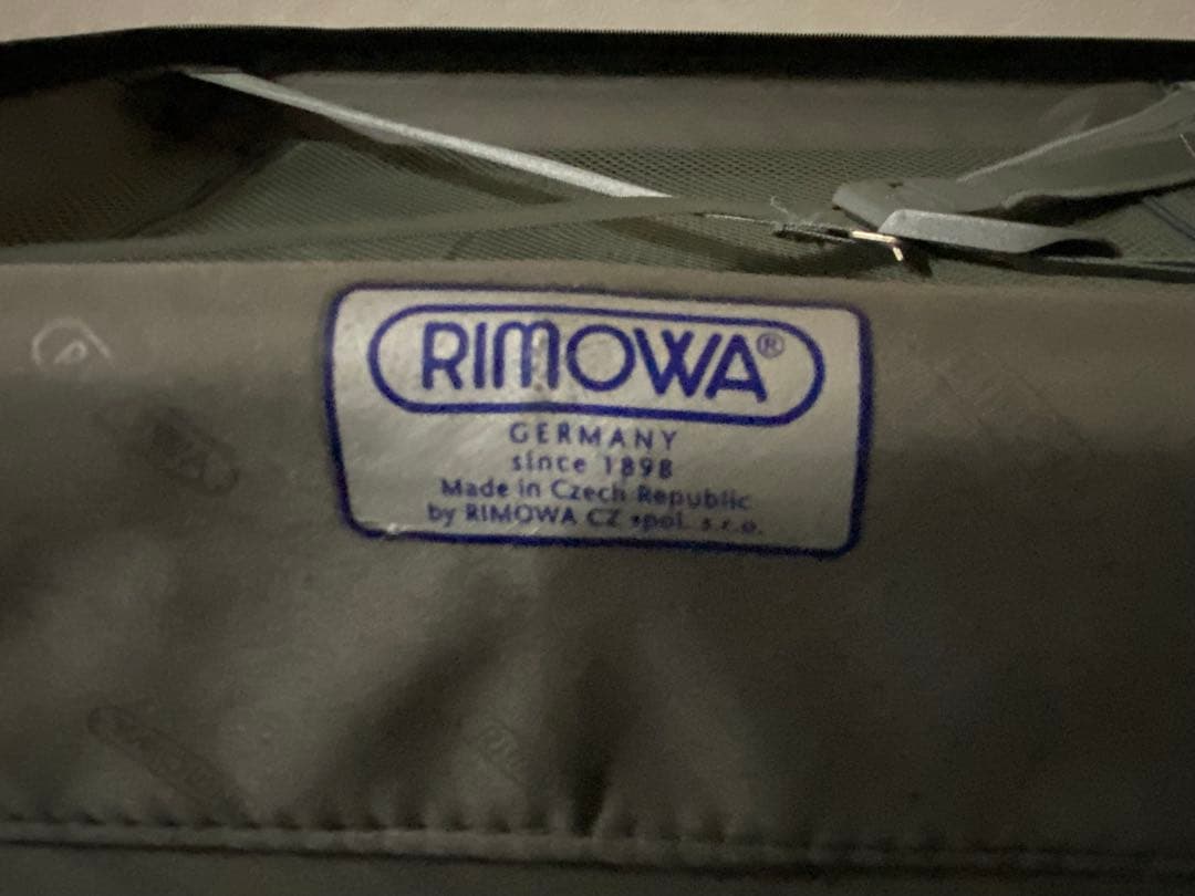 RIMOWAキャリーケース 機内持ち込み可