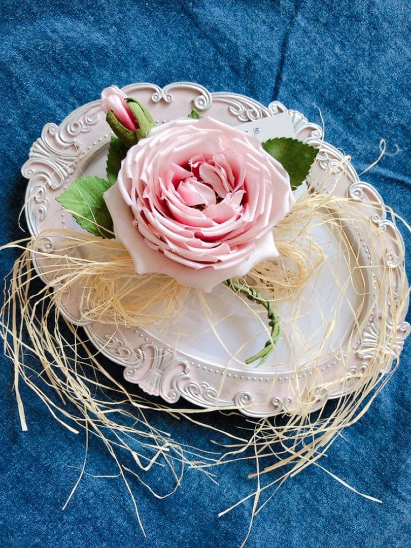 ピンクハウス❤️【未使用】藁付きばらコサージュ❤️