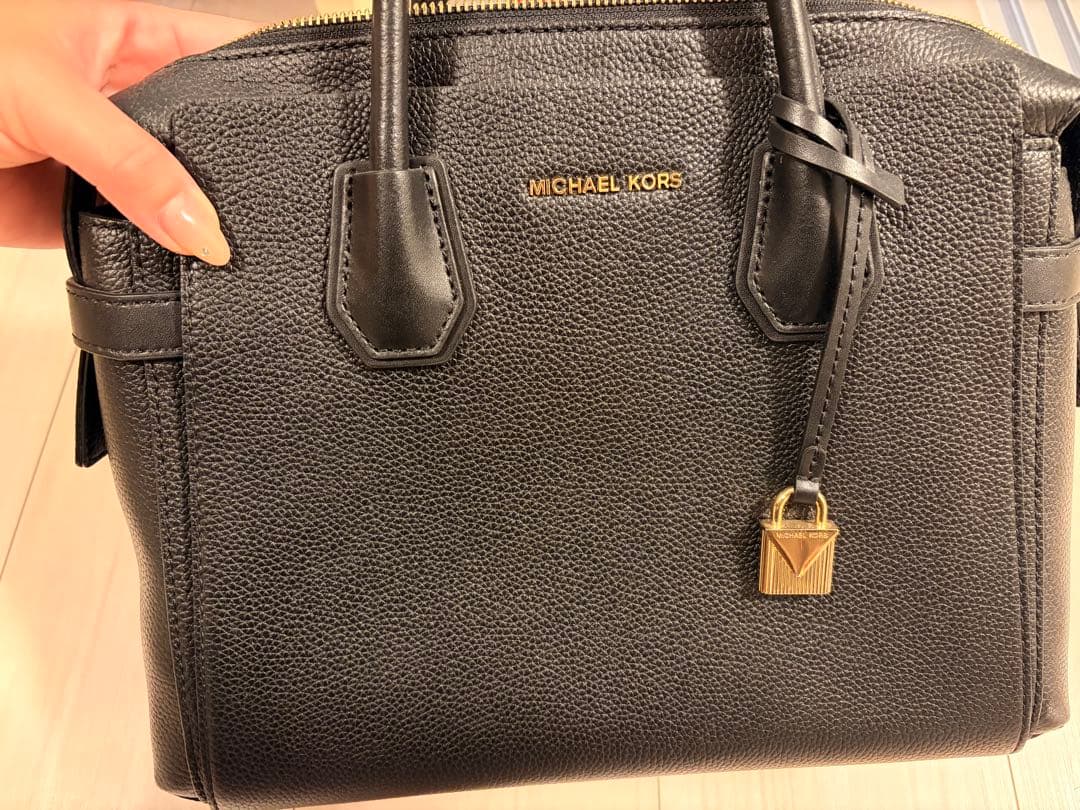 MICHAEL KORS ブラック ハンドバッグ　未使用