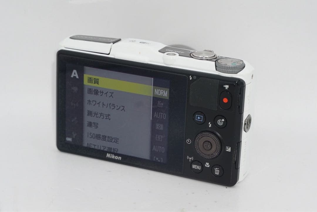 デジタルカメラ Nikon COOLPIX S9700