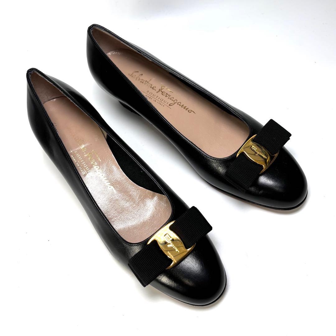 Salvatore Ferragamo パンプス ヴァラリボン 7 レザー 黒