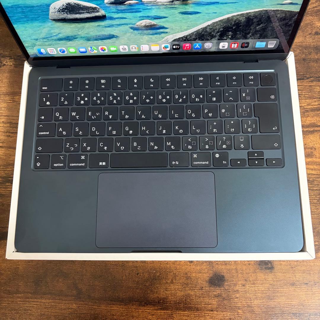MacBook Air 13インチ M3 メモリ16GB SSD512GB