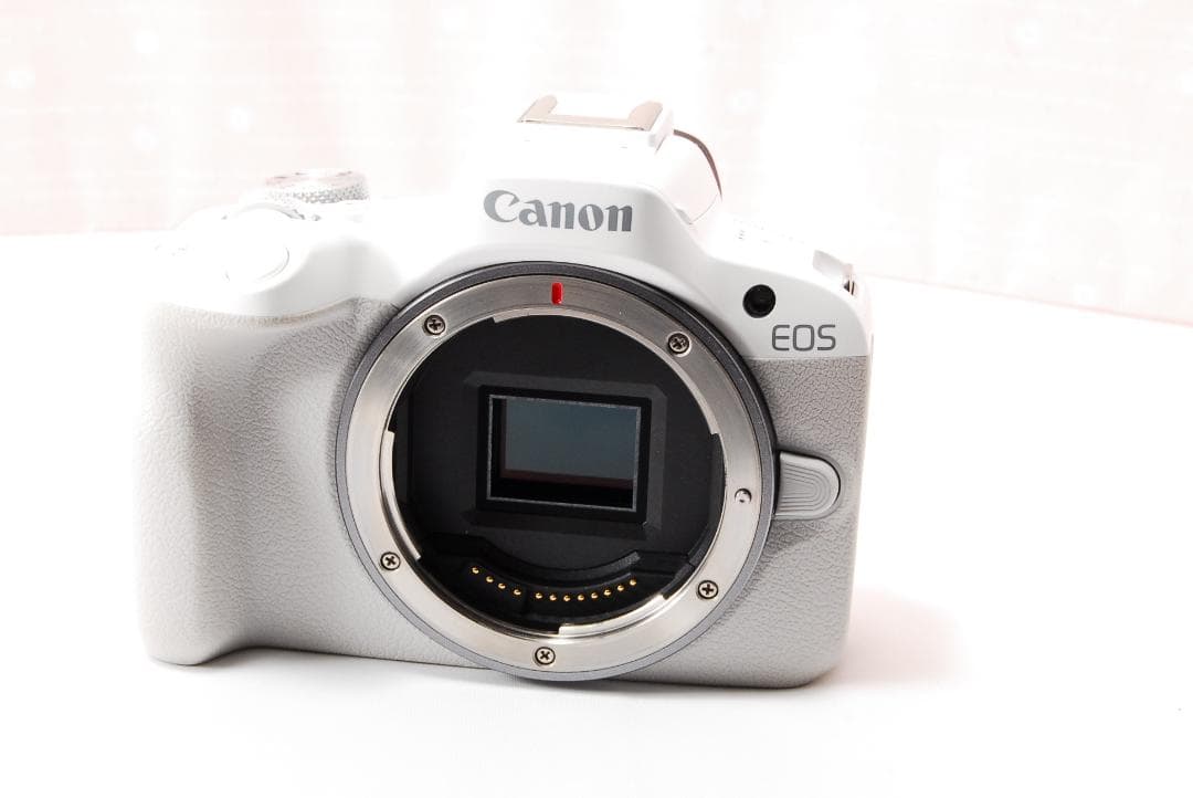 〓ショット数2,337 枚〓キヤノン Canon EOS R50 ミラーレス一眼