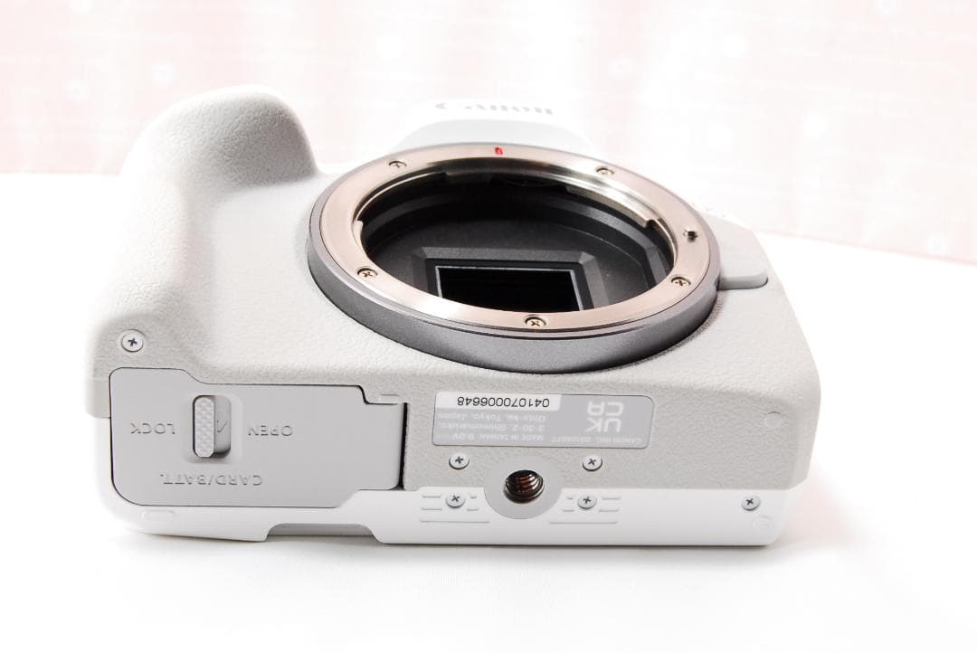 〓ショット数2,337 枚〓キヤノン Canon EOS R50 ミラーレス一眼