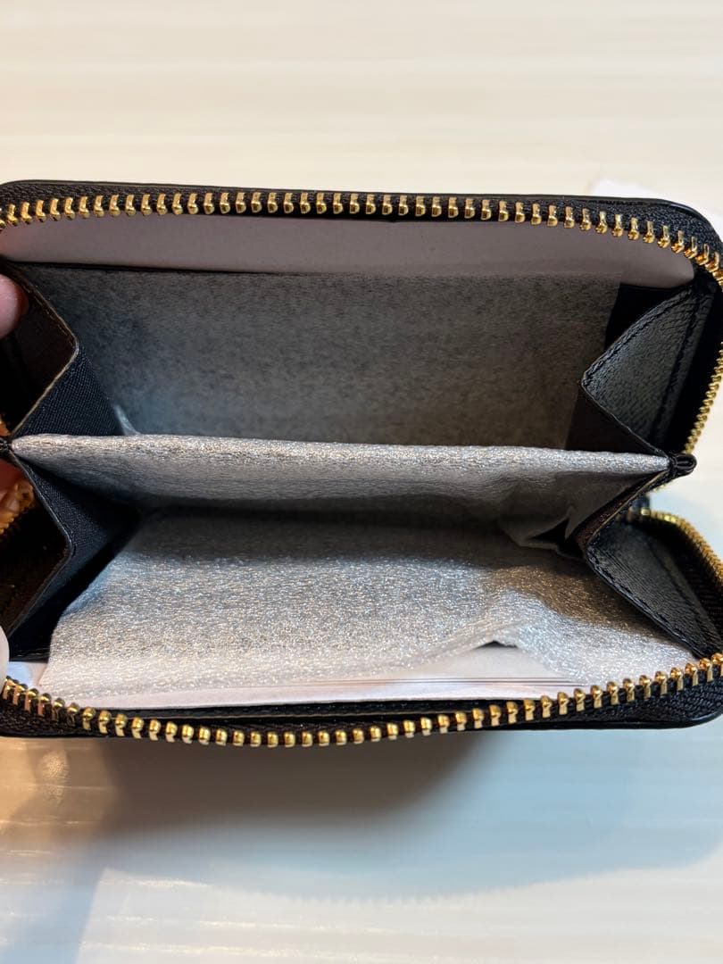 【新品】COACH ケース