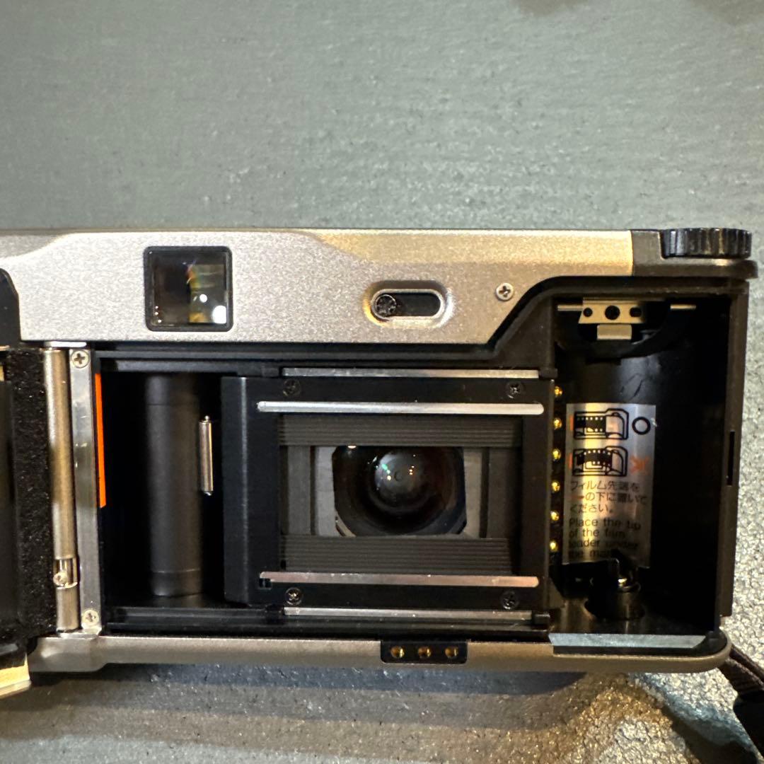 【中古】CONTAX TVS コンパクトフィルムカメラ コンタックス