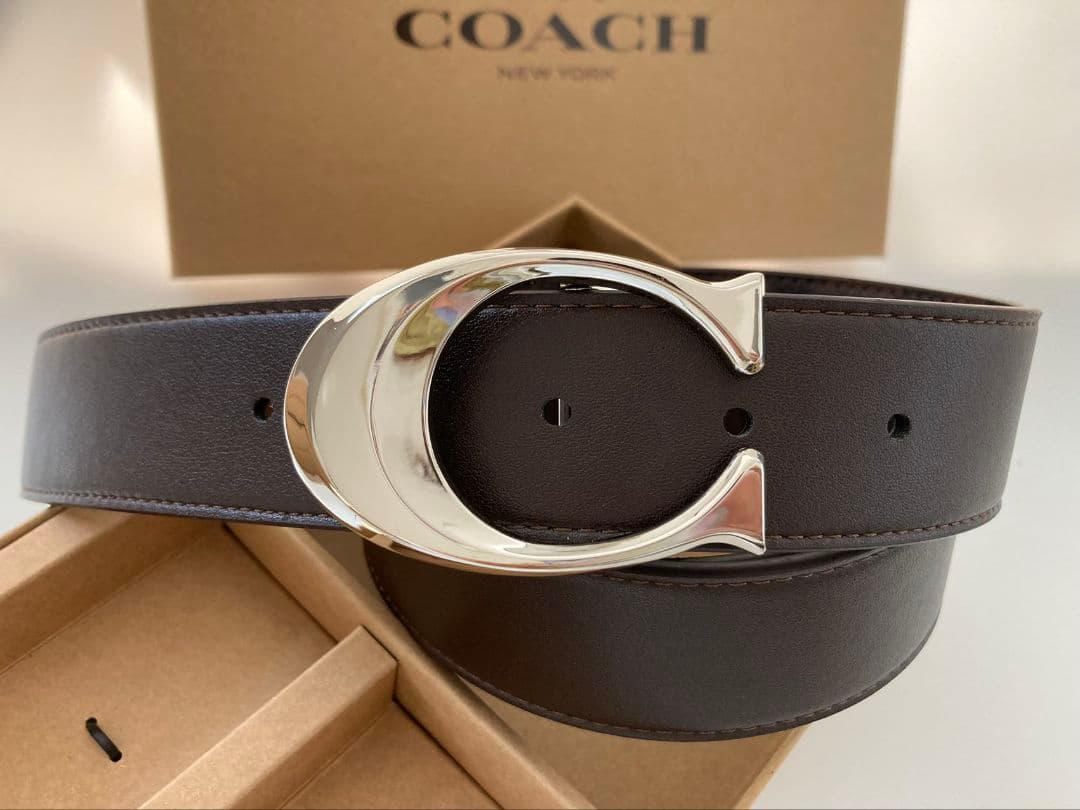 限定SALE♪コーチ　新品　リバーシブル　シグネチャー　バックル2点　　ビジネス