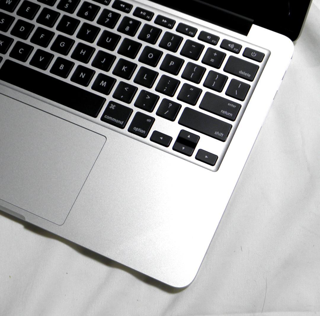 MacBook本体 MacBook Pro (Retina 13-inch Early 2015)