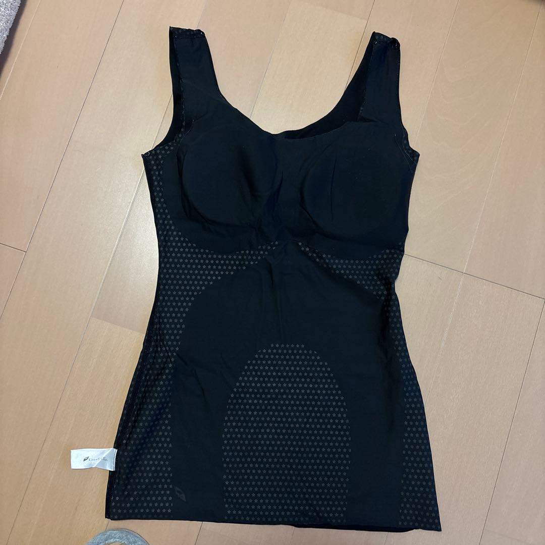 グランドイーワンズ　ブラトップ　キャミ　M