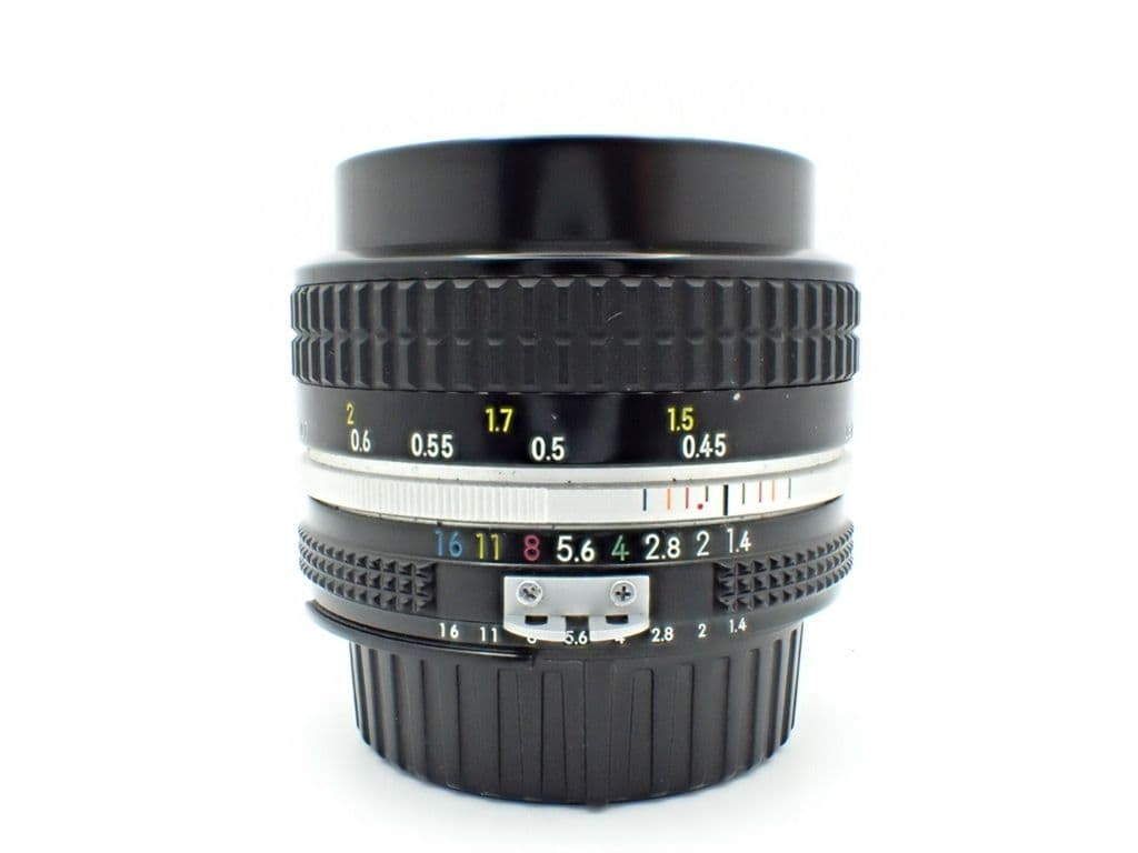 【美品】Nikon Ai 50mm f1.4 純正キャップ&フィルター付き