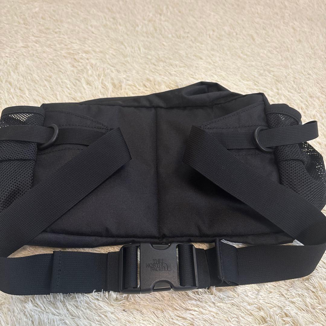 【未使用】ノースフェイス クラシックカンガ2 ボディバッグ 黒