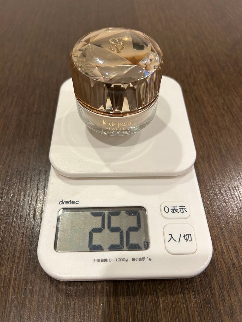 clé de peau クレドポーボーテ ル・フォンドゥタンn オークル10