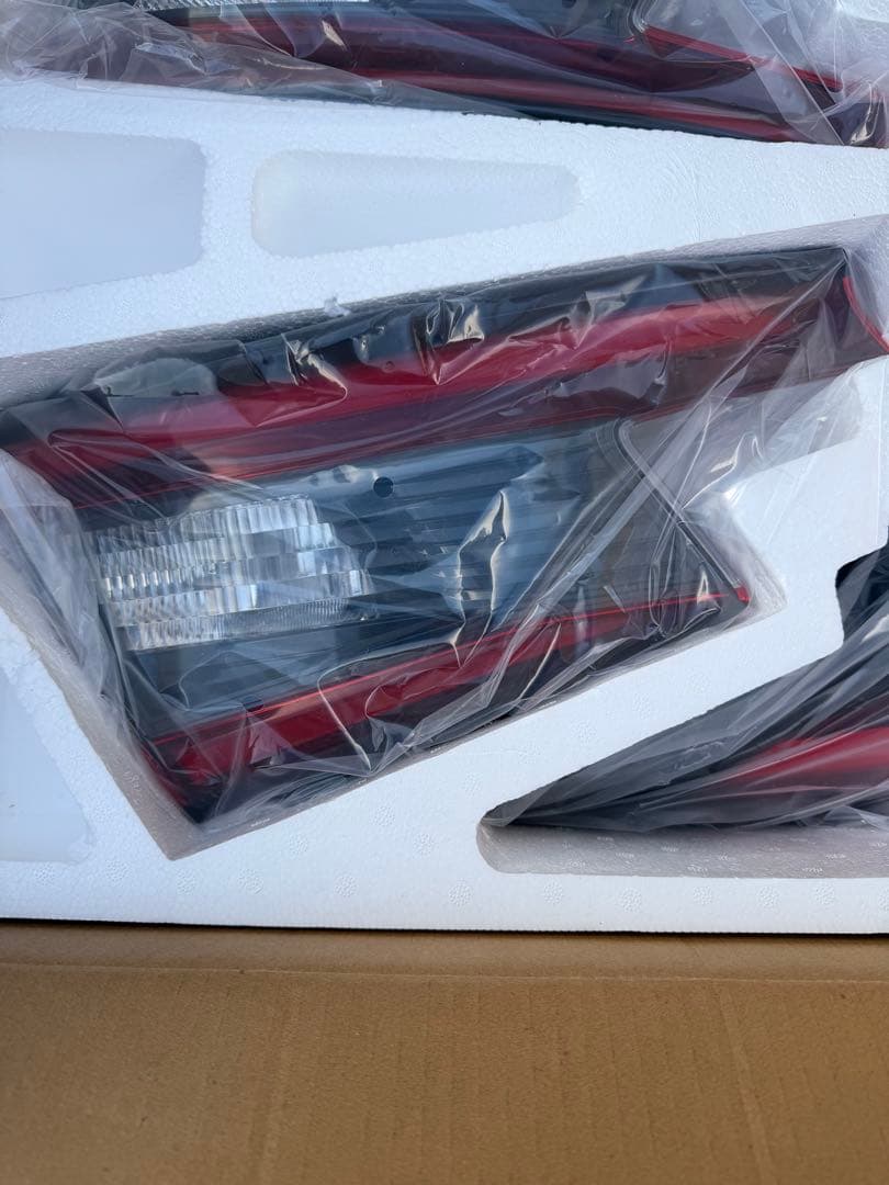 T8008様 シビックタイプR F L 5 純正リアテールランプ