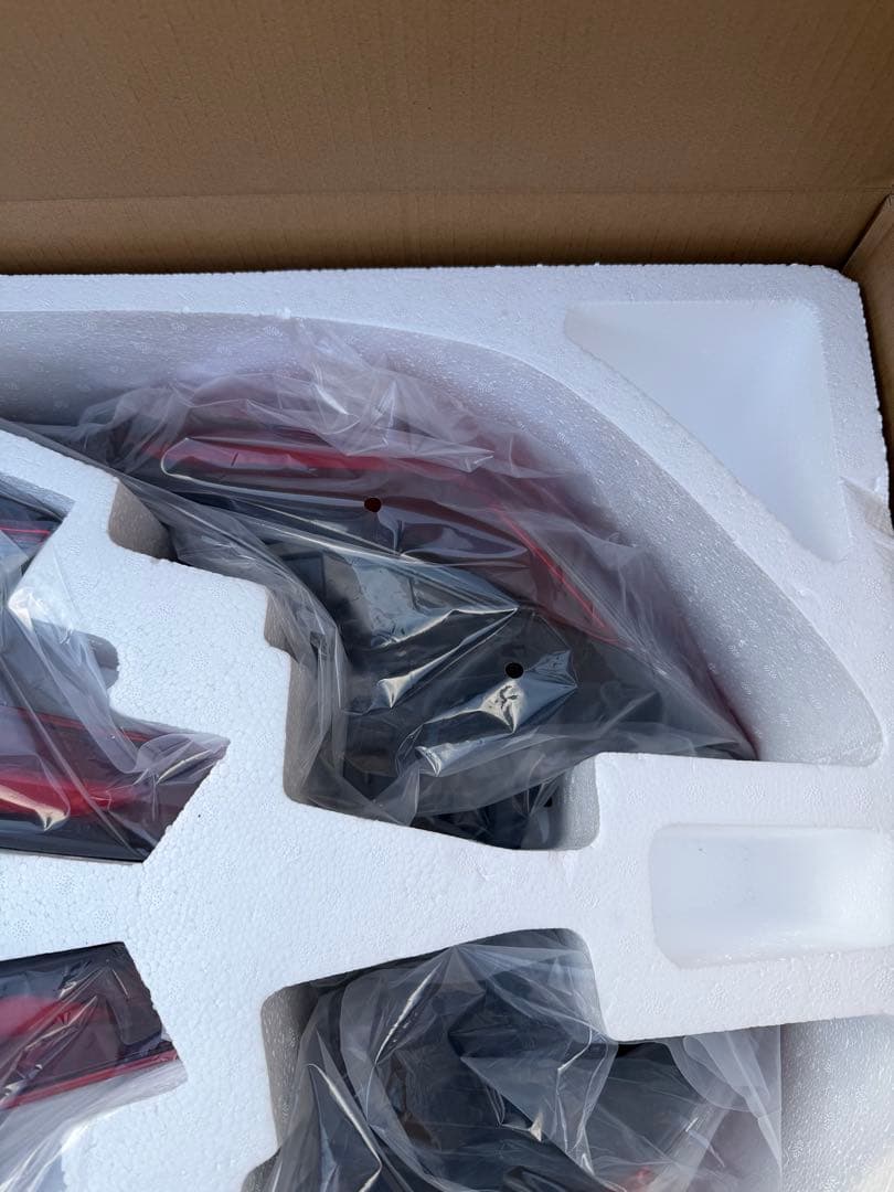 T8008様 シビックタイプR F L 5 純正リアテールランプ