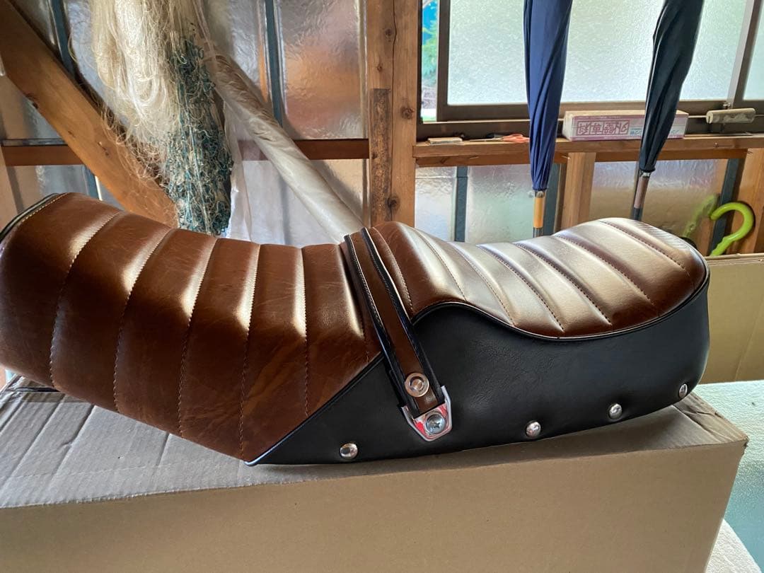 HONDAタックロールCB250T400Tホーク　バブ旧車カスタム角タンクヤカン