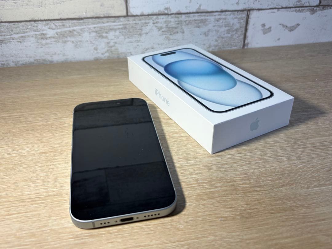 iPhone15 128GB 箱付き SIMロックなし