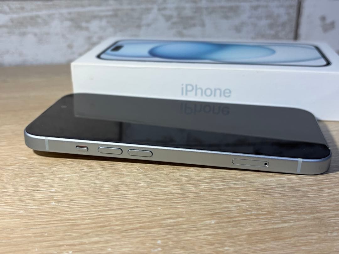 iPhone15 128GB 箱付き SIMロックなし