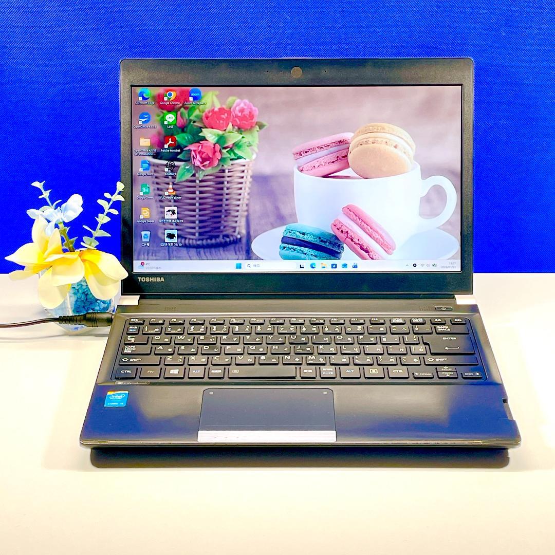 初期設定済！Windows11✨快適SSD✨東芝黒 小型ノートパソコン軽量DVD