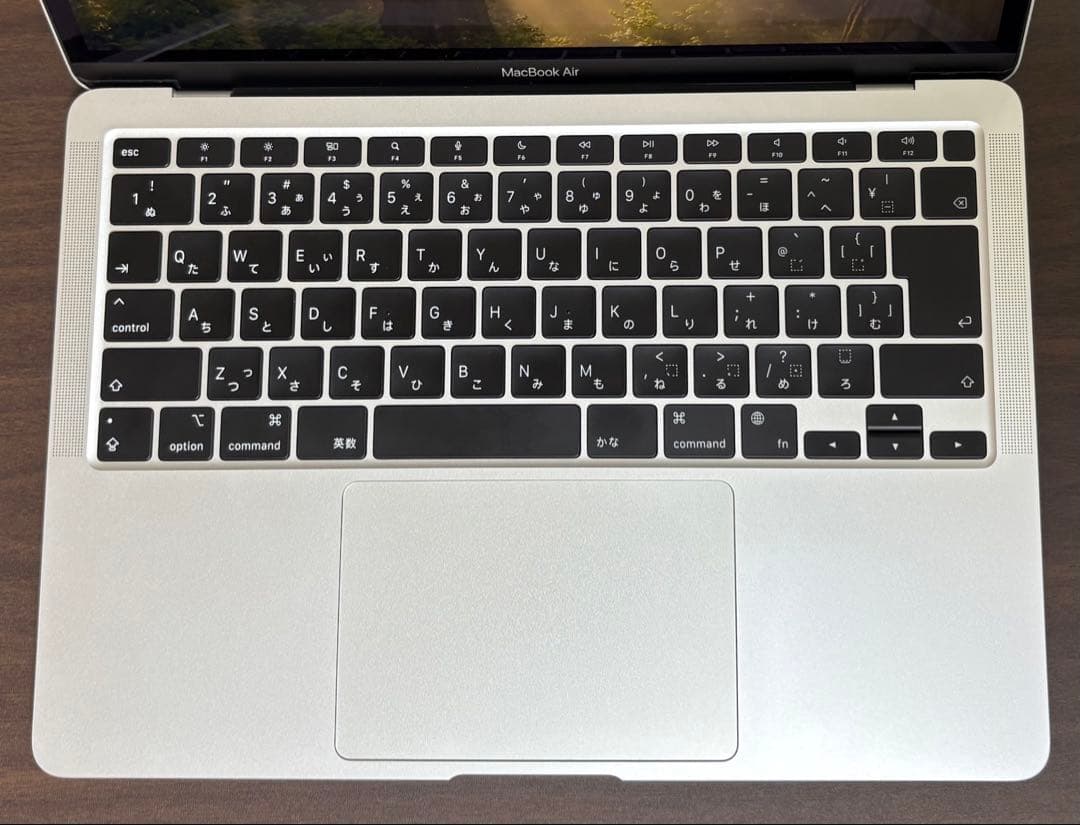Apple MacBook Air M1（2020）16GB 256GBシルバー