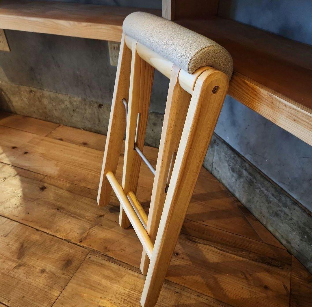 折りたたみスツール 木製 シンプルデザイン