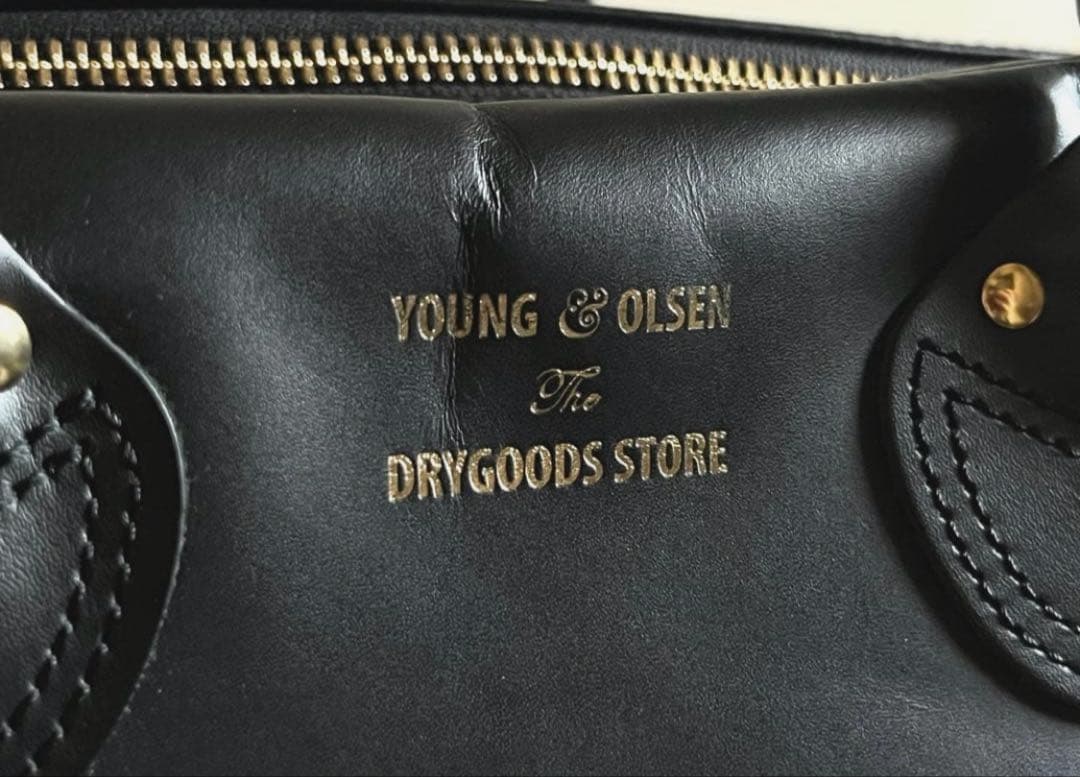 フレームワーク　ヤングアンドオルセン CHARM WIDE BOTTLE BAG