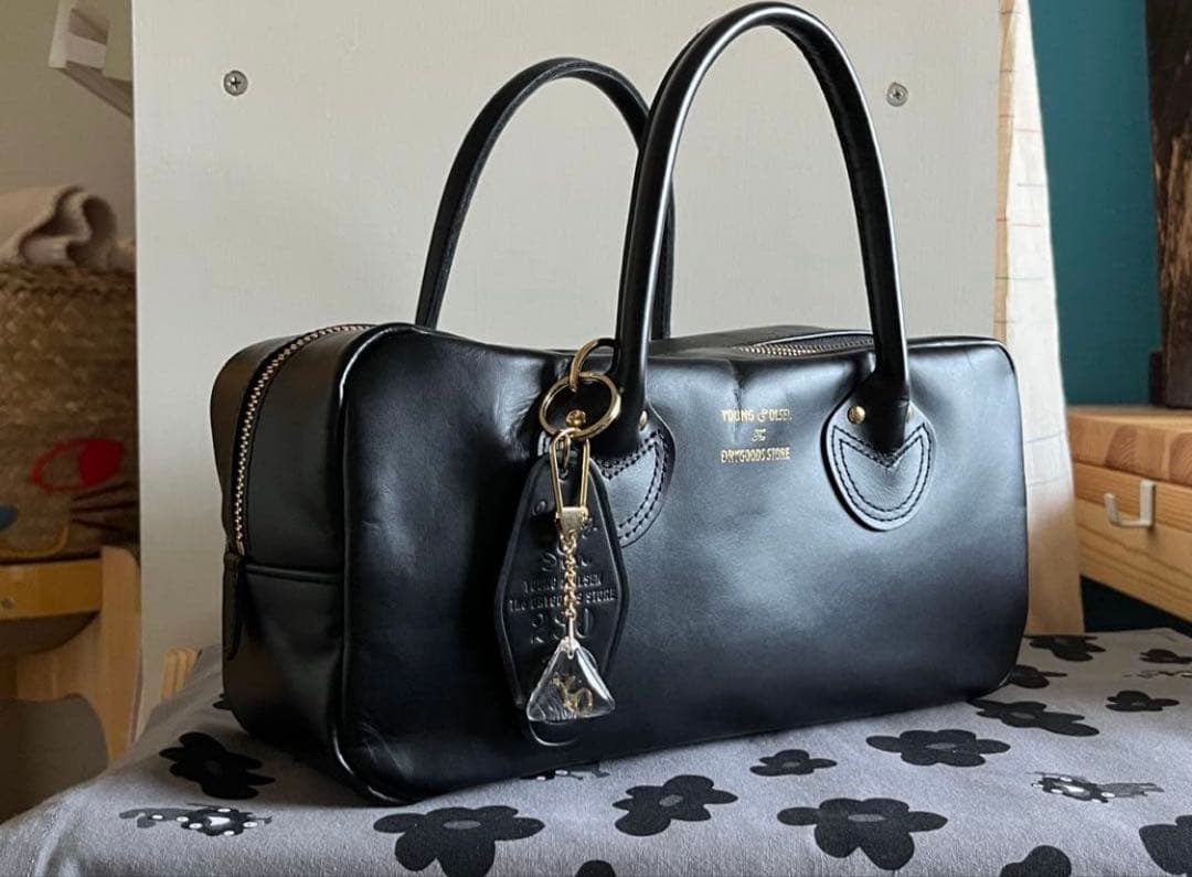 フレームワーク　ヤングアンドオルセン CHARM WIDE BOTTLE BAG