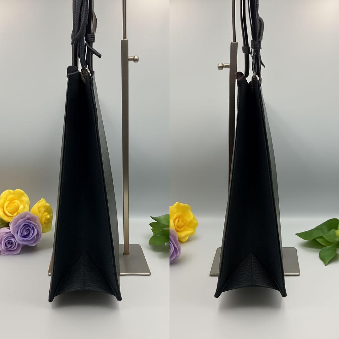 美品★グッチ　レザー　トートバッグ　ビジネス　書類バッグ　ブラック　A4収納