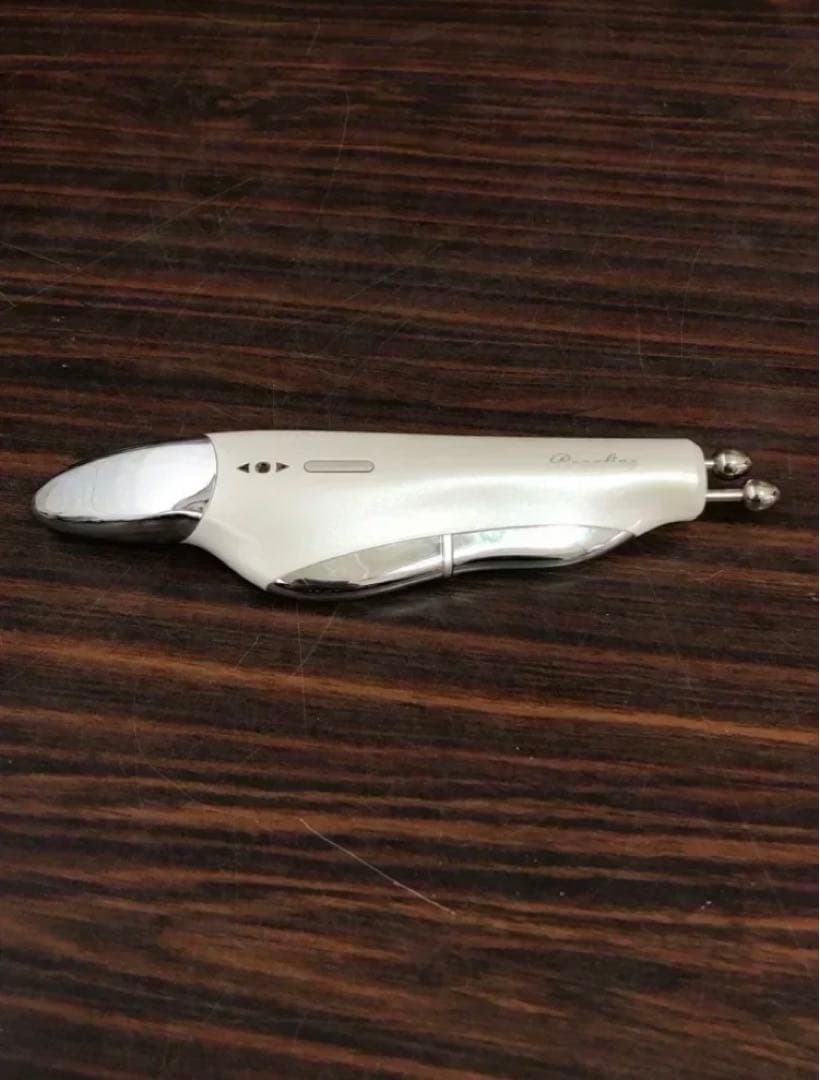 ブランフィーネ　スーパートリプルブースター　EMS美顔器