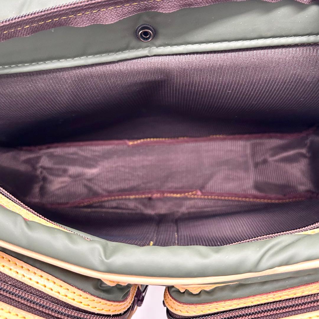 レアタイプ ハンティングワールド メッセンジャーバッグ バチュー レザー カーキ