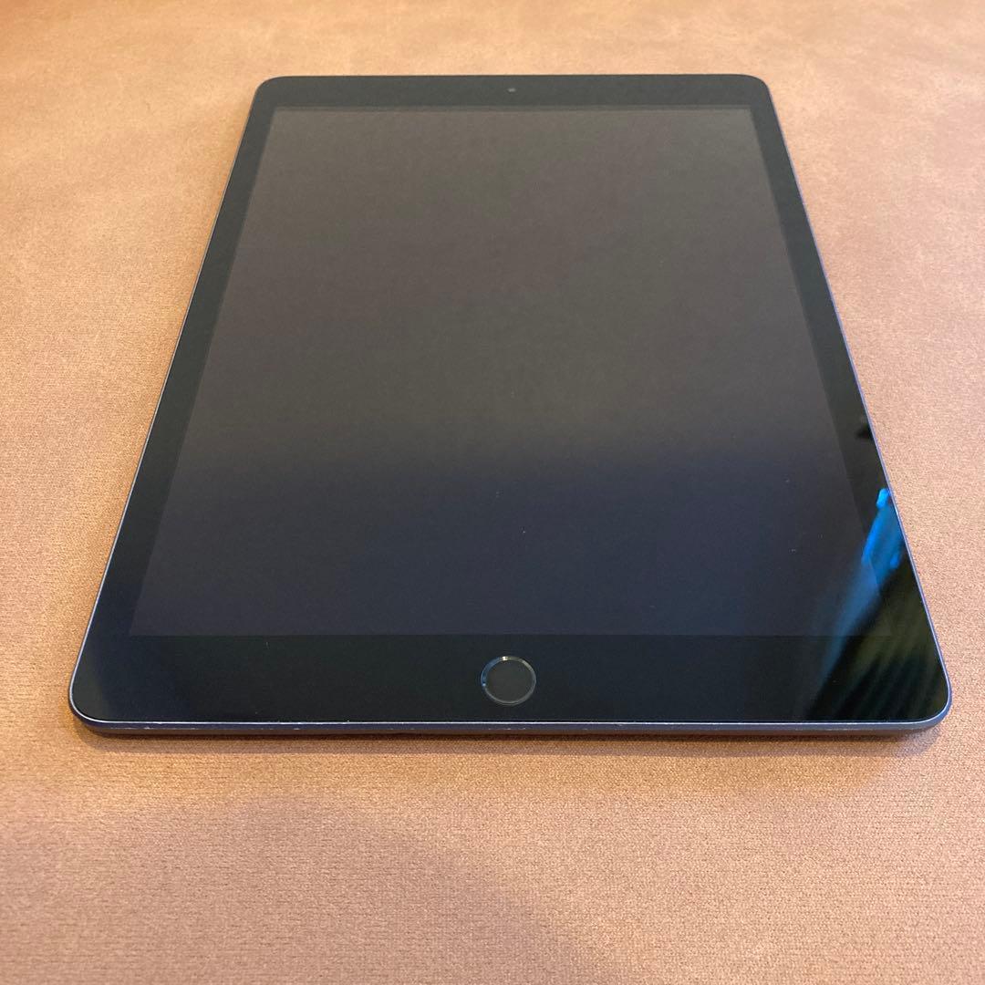 3384【早い者勝ち】iPad7 第7世代 32GB WIFIモデル☆